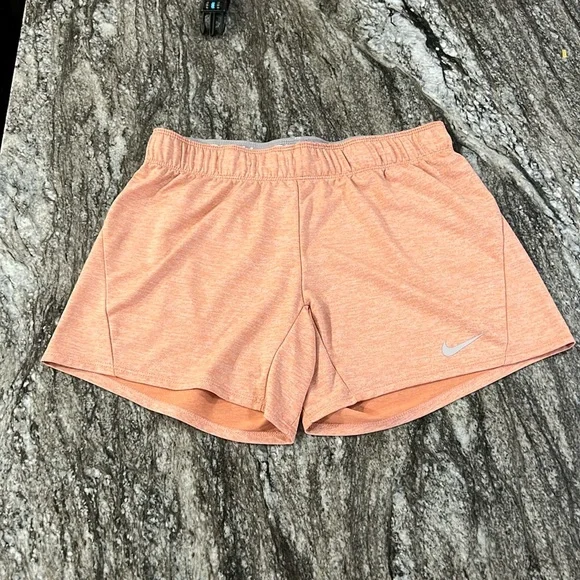 Womens Nike Shorts - Picture 2 of 10